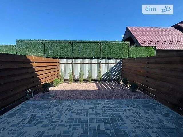 Продаж 2 поверхового таунхауса з ділянкою на 1.5 сотки, 115
