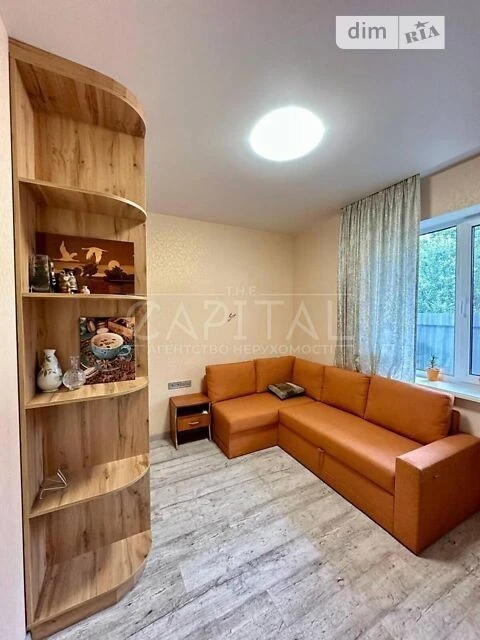 Продаж 2 поверхового таунхауса з ділянкою на 2 сотки, 102.3