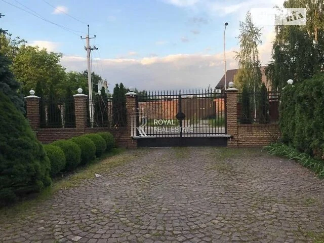 Продаж 2 поверхового таунхауса з ділянкою на 1.5 сотки, 207