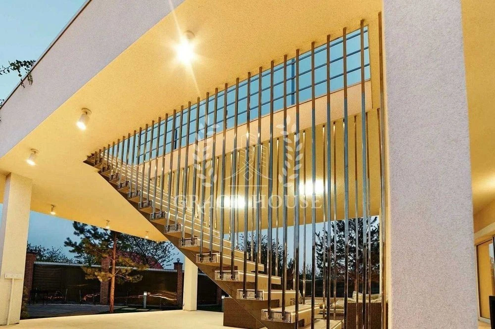Продаж будинку 200м Конча-Заспа Віта-Литовська Чапаївка Кони