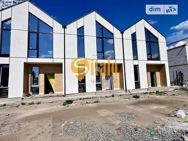 Продаж 2 поверхового таунхауса з ділянкою на 2 сотки, 120 кв