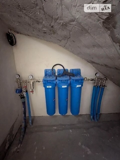 Продаж 3 поверхового таунхауса з ділянкою на 1 сотку, 89 кв.