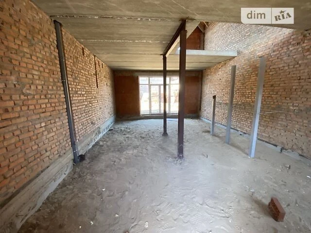 Продаж 2 поверхового таунхауса 104 кв. м, 3 кімнати, на вул.