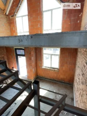 Продаж 2 поверхового таунхауса 105 кв. м, 3 кімнати, на вул.
