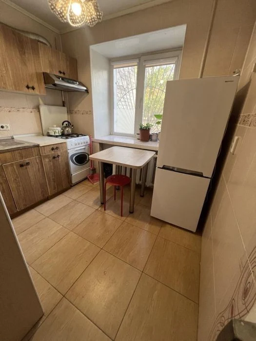 Affordable one-room apartment in Borshchagovka, next to the park