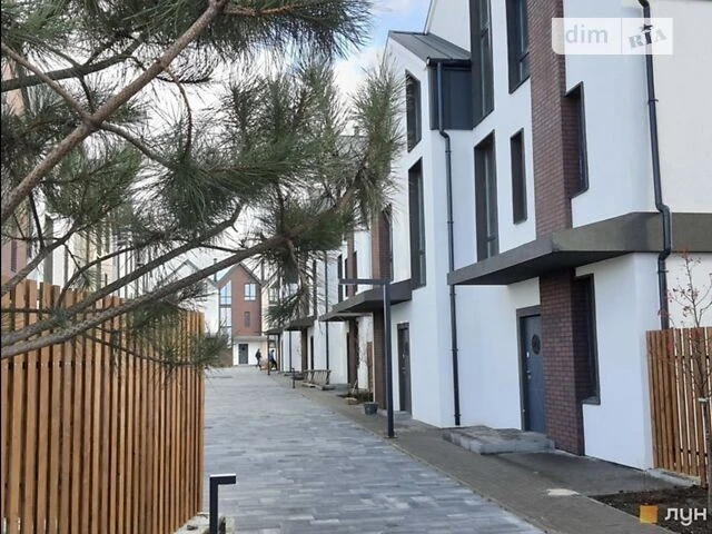 Продаж частини будинку на вул. Смерекова, 3 кімнати • ID 316