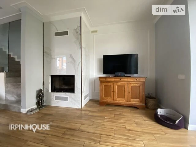 Продаж частини будинку на вул. Житомирська 6/2, 3 кімнати •