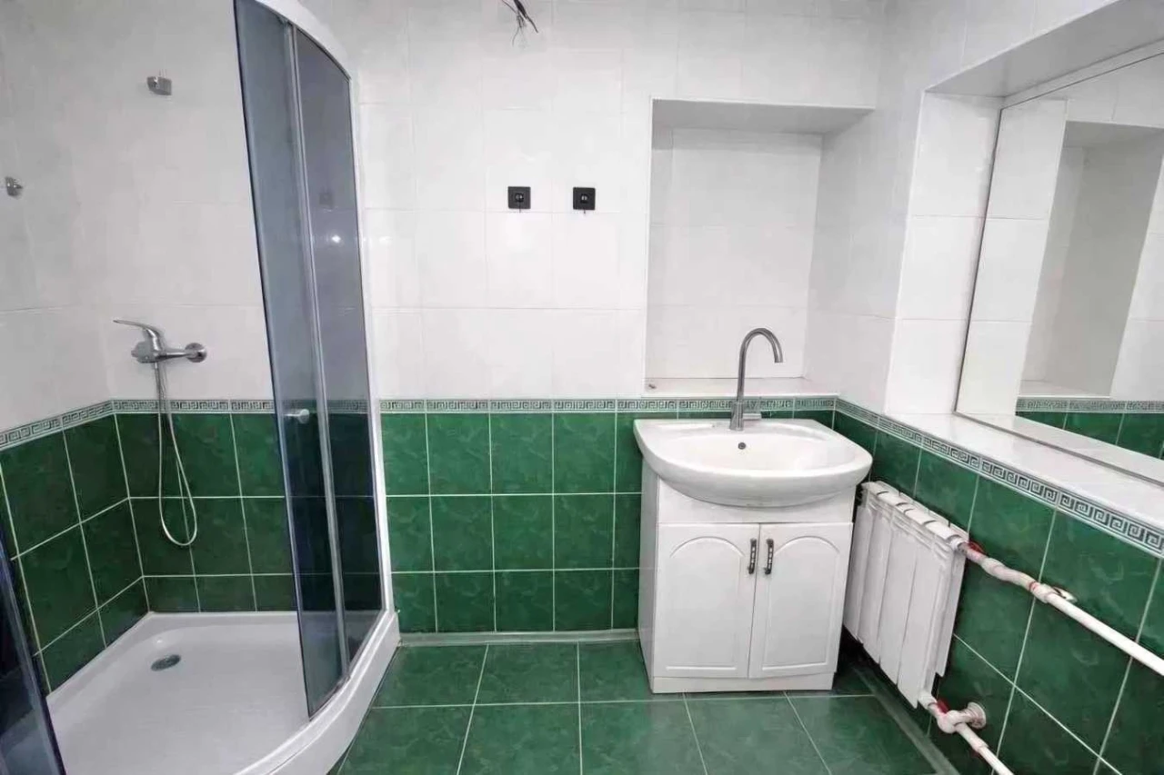 Продаж будинку 160 м², Нижньоюрківська вул., 39А