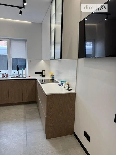 Продаж 1 поверхового дуплекса 60 кв. м, 2 кімнати, на вул. 1