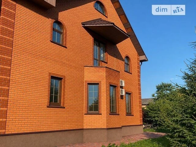 Продаж 2 поверхового будинку з ділянкою на 10 соток, 139.3 к