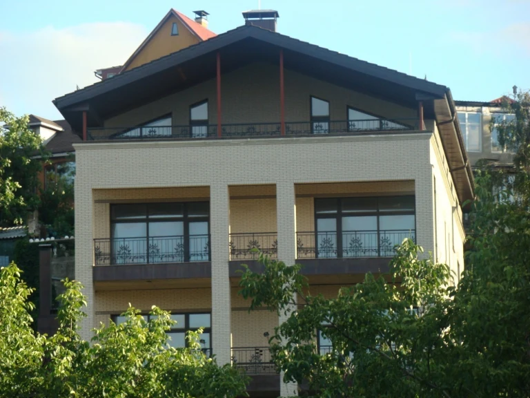Продаж будинку 1100 м², Дружня вул.