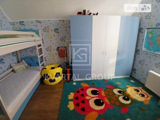 Продаж 2 поверхового будинку з гаражем і ділянкою на 12 сото