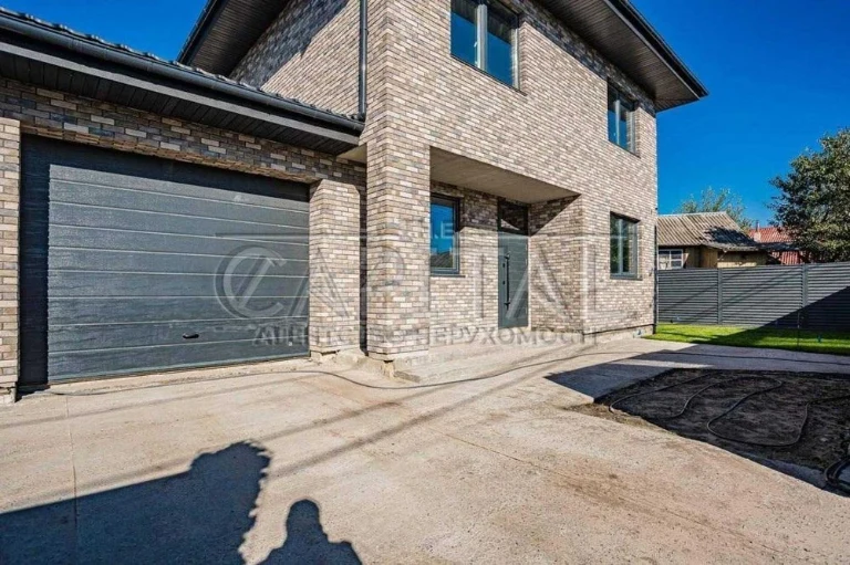 Продам будинок 210м2, 7сот, тераса, басейн, сауна / Русанівк