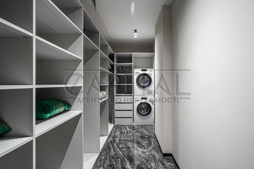 Продаж/Будинок/303м2/Київ/Дарницький