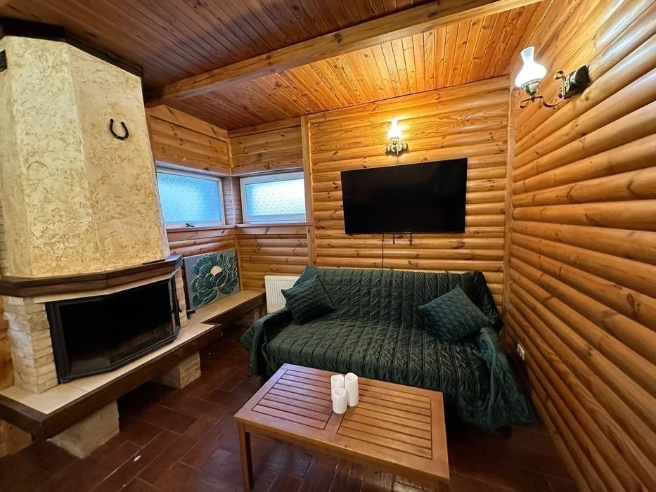 Осокорки. Продам будинок 125 м2 по вулиці Садова 118 А
