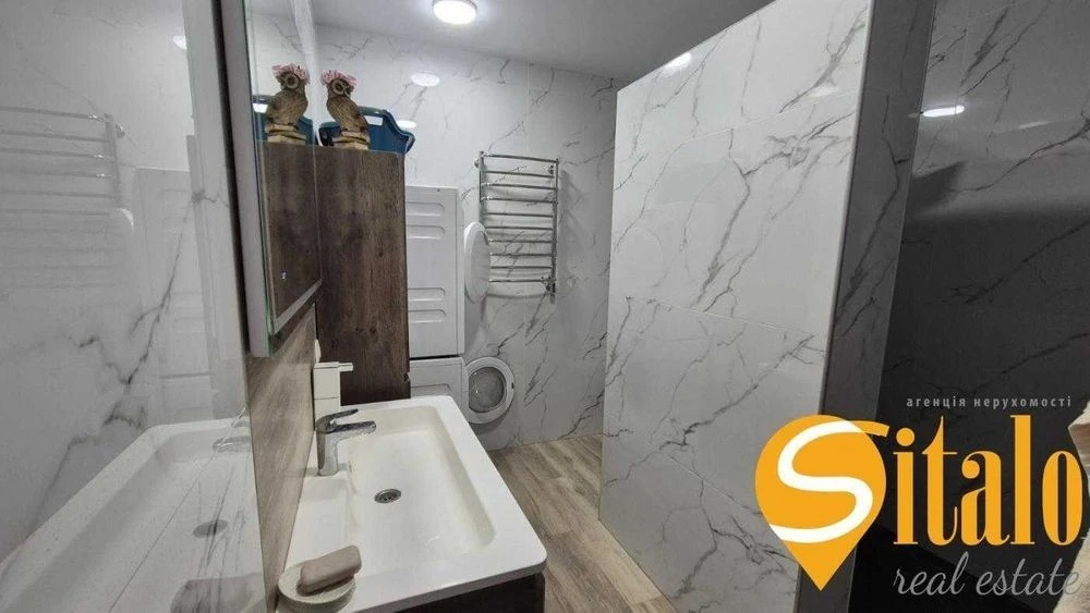 Продаж будинку на Осокорках м. Славутич 800м. Без комісії