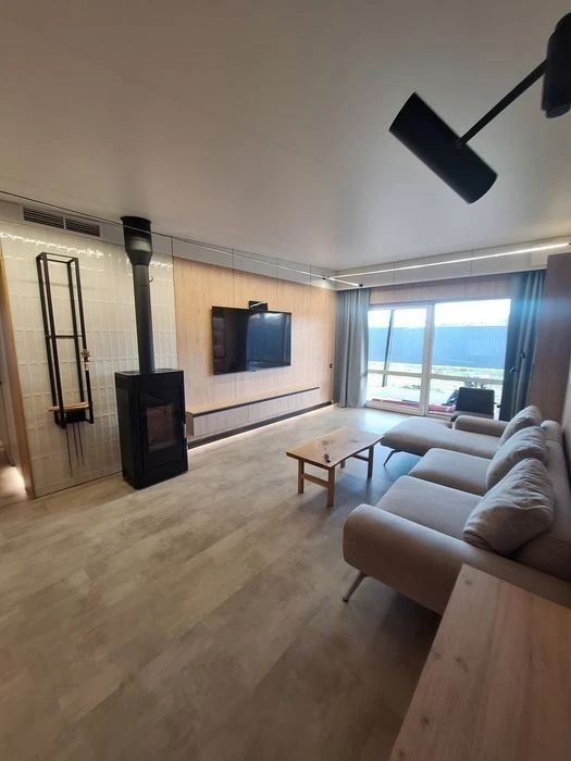 Продаж Автономного будинку 115 м2. Київ. Сауна, Камін. Ділян