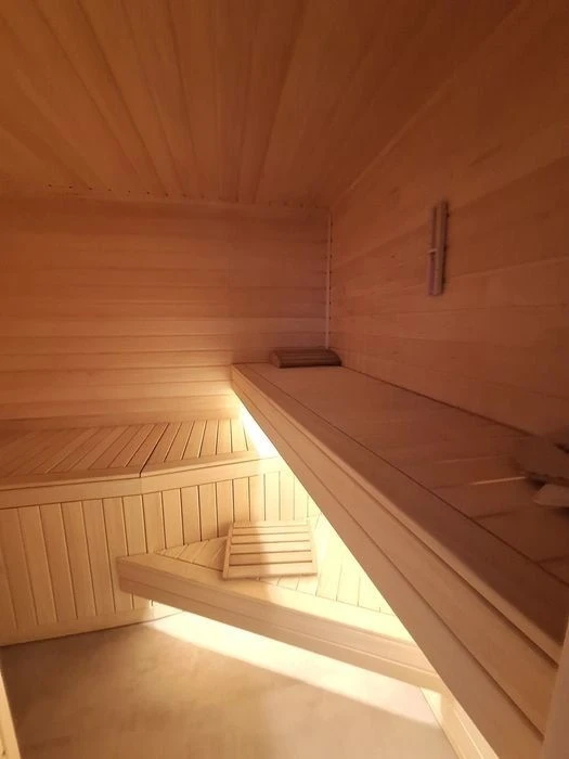 Продаж Автономного будинку 115 м2. Київ. Сауна, Камін. Ділян