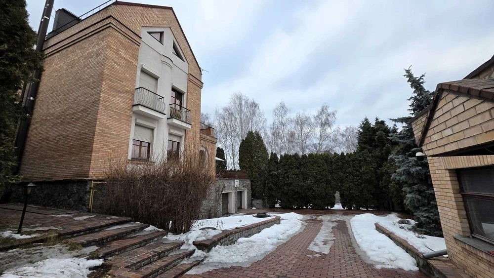 Продаж будинку 800 м² | 22 сотки | вул. Красицького | Площа