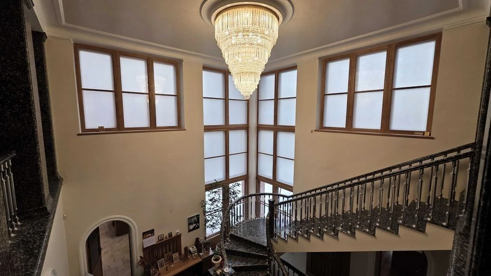 Продаж будинку 800 м² | 22 сотки | вул. Красицького | Площа