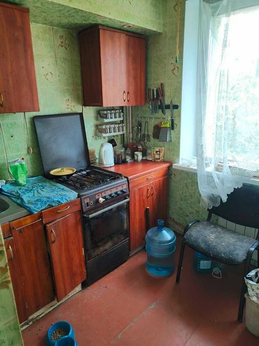 Продам 3 кімнатну квартиру на Північній Салтівці - 1, вул. Л