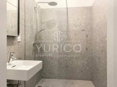 Сучасний будинок біля центру Києва. Солом'янка. Без комісії.
