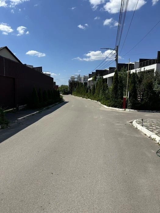 Продаж гарного будинку 120м. кв з ділянкою 8,5соток, Соломʼя