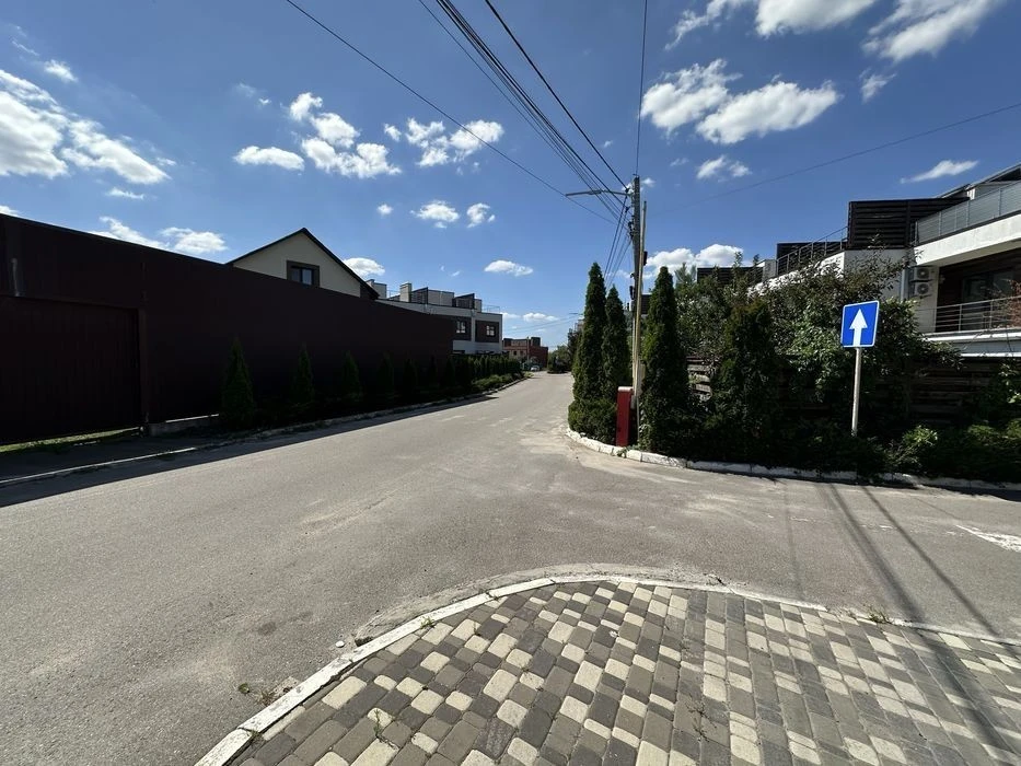 Продаж гарного будинку 120м. кв з ділянкою 8,5соток, Соломʼя