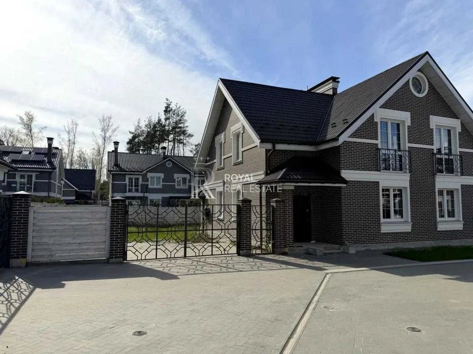 Продаж Дуплексу Київ, Катеринівка 4 сотки - 117 м2, ГАЗ 5 хв