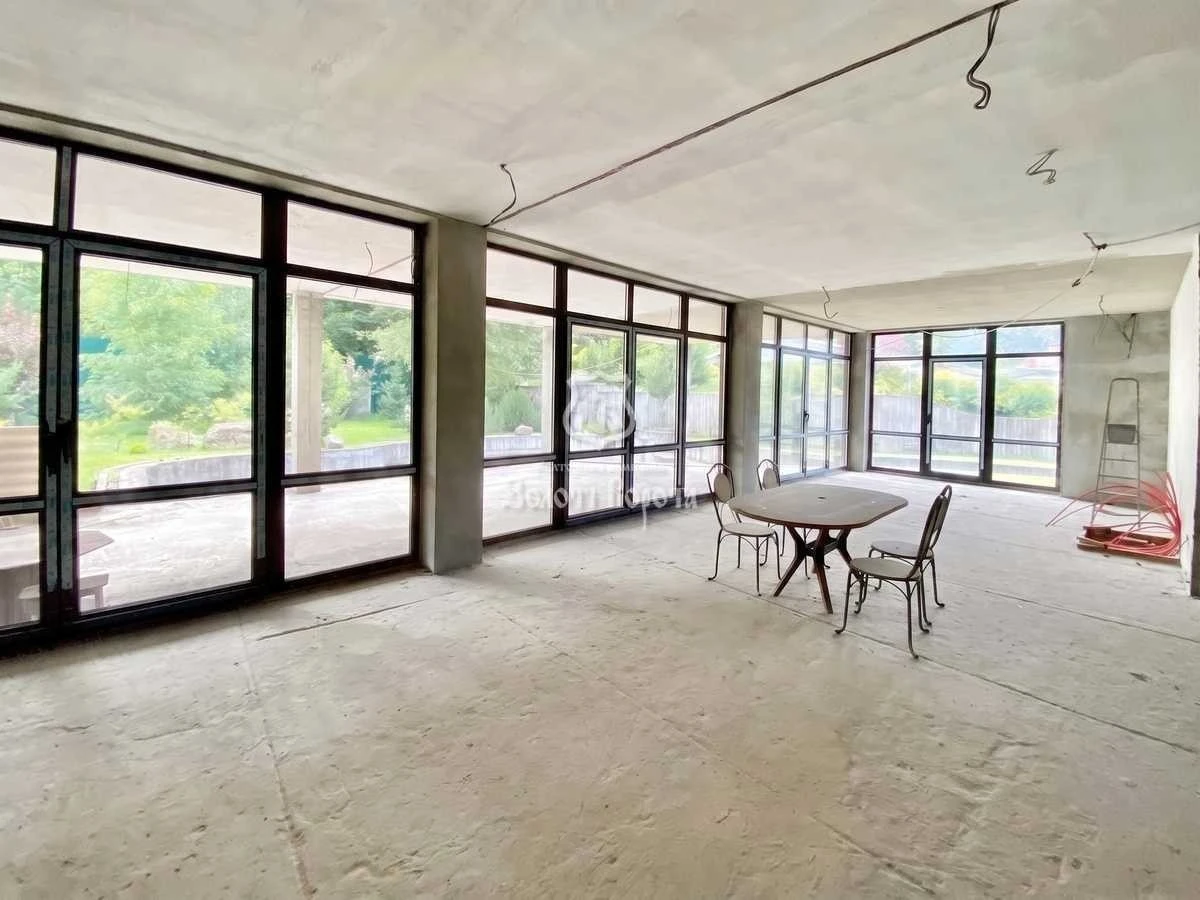 Продажа дома 1432 м², Большая Житомирская ул., 4А