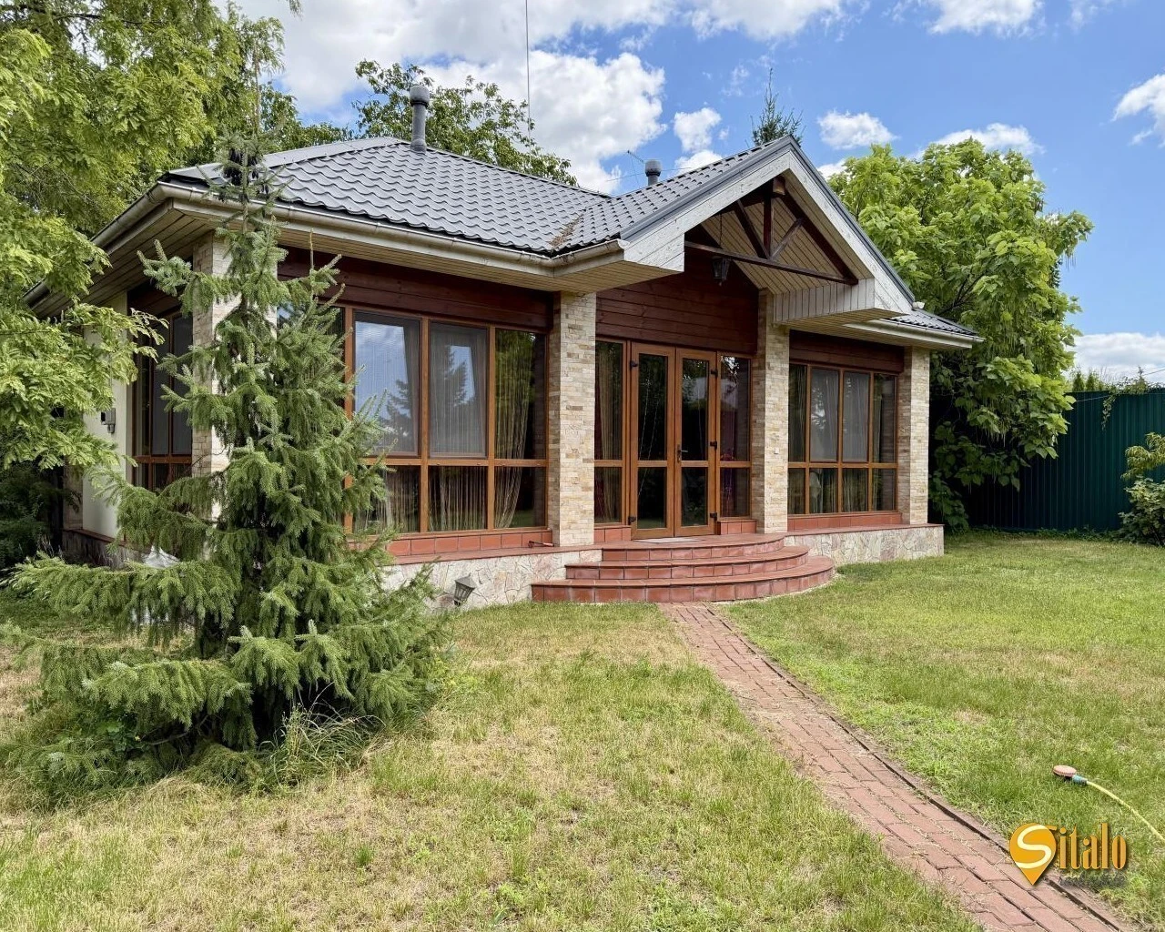 Продажа дома 250 м², 133-я Садовая ул.