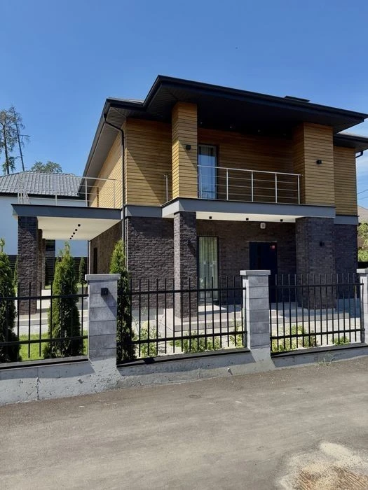 Преміальний котедж з ремонтом біля лісу Forest Lake Villas,