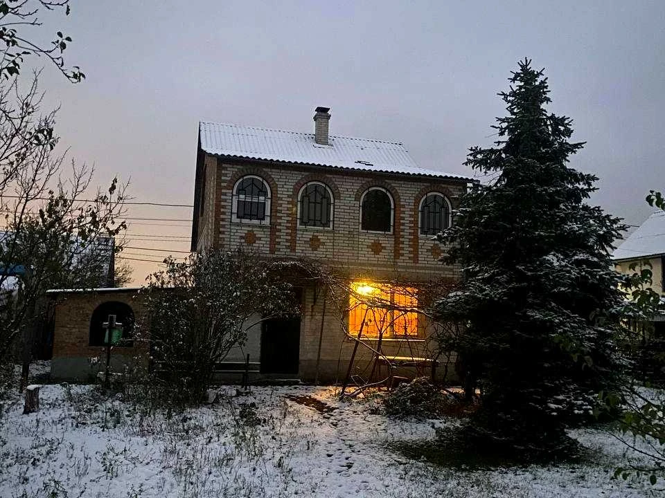 Будинок. Київ, провулок 3-й Лісостеповий