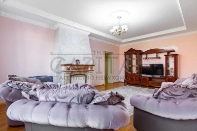 Продаж будинку, Дарницький р-н, Осокорки
