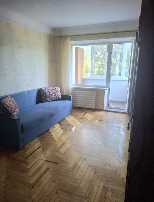 For sale 2 rooms on Yuvileyny Avenue, Khortytskyi district
