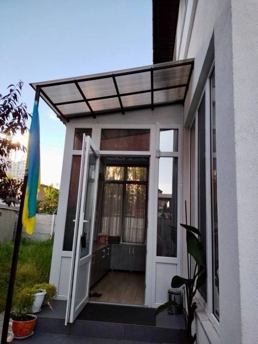 Продаж будинку, 500 м від ст. м. Осокорки!