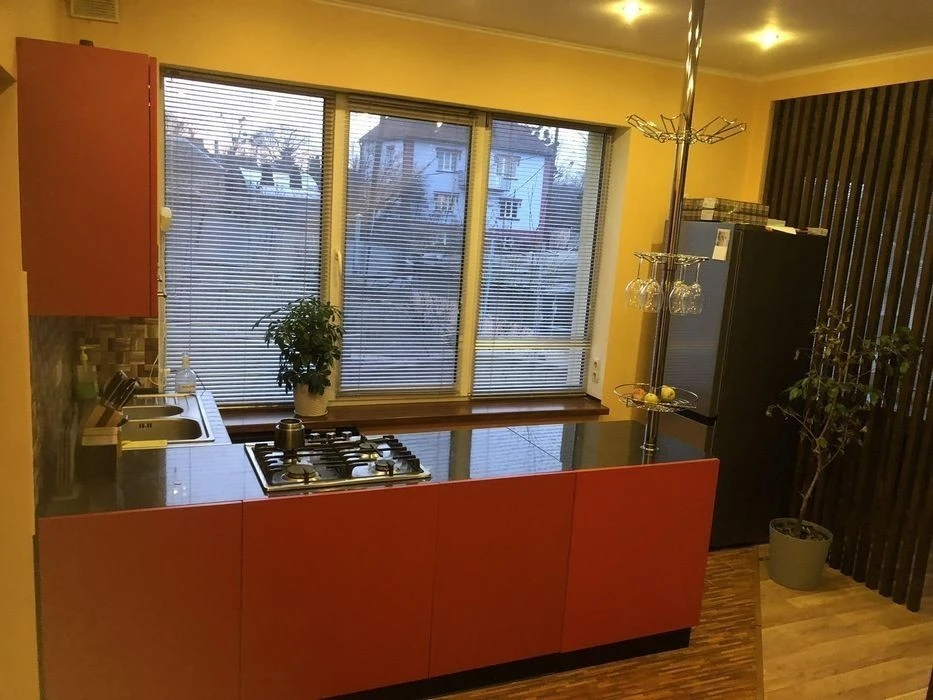 Продам 2-поверховий будинок Голосіївський р-н OM