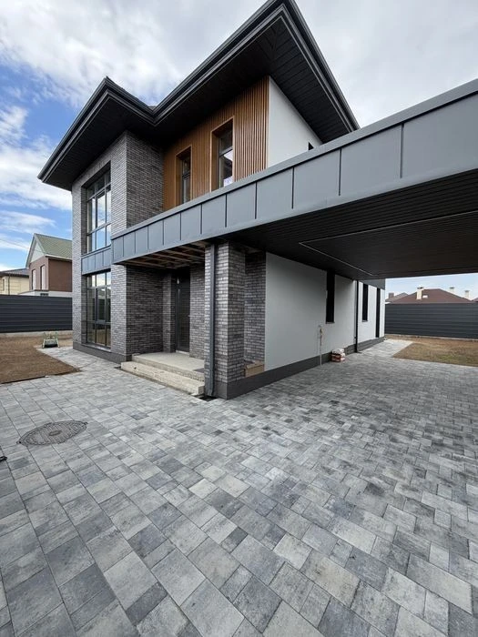 РІДКІСНА ПРОПОЗИЦІЯ | Будинок 180 м² + підвал | Газон | 2.5