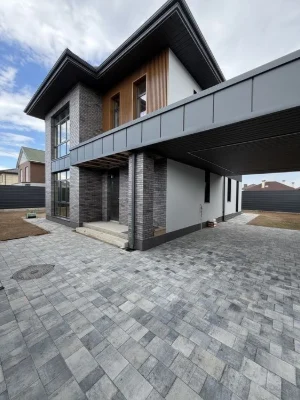 РІДКІСНА ПРОПОЗИЦІЯ | Будинок 180 м² + підвал | Газон | 2.5