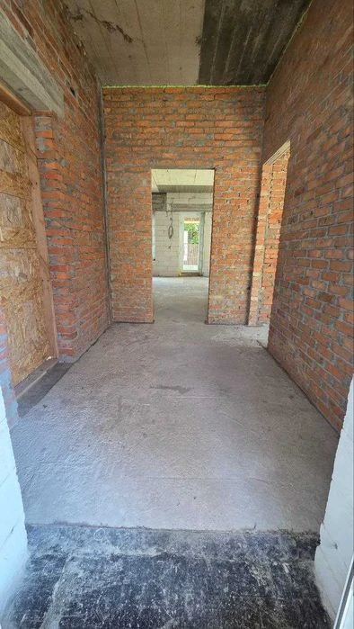 Будинок 210 м² біля метро Осокорки / Славутич | 6 соток | га