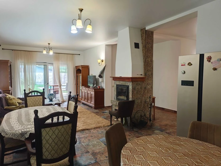 Без комісій! Будинок 200м2. З басейном та каміном. Київ. Ниж