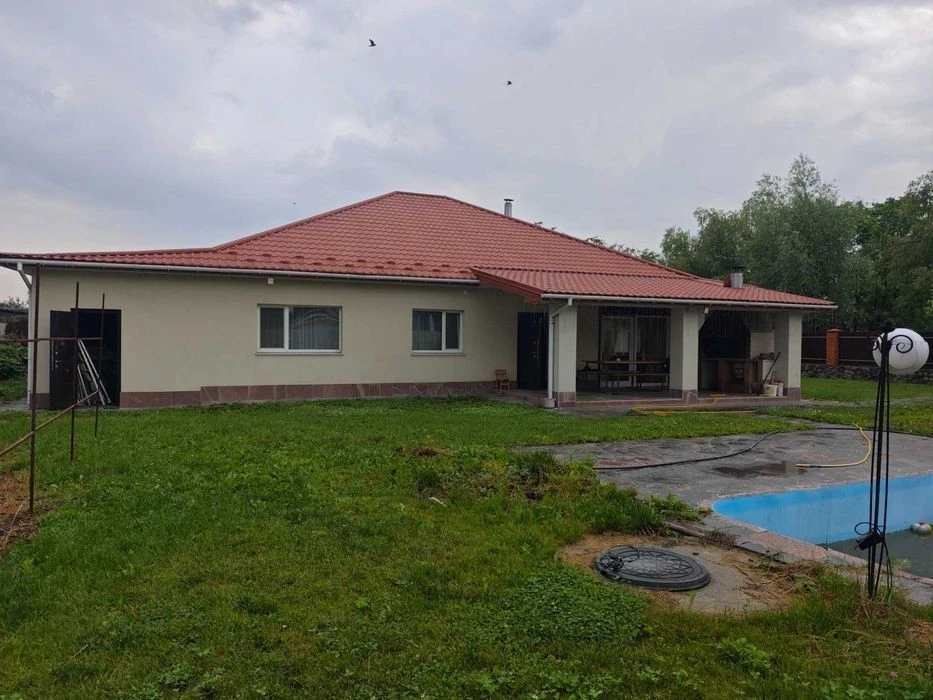 Без комісій! Будинок 200м2. З басейном та каміном. Київ. Ниж