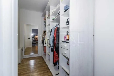 Продаж сучасного дуплексу 150 м² у повній комплектації вул.