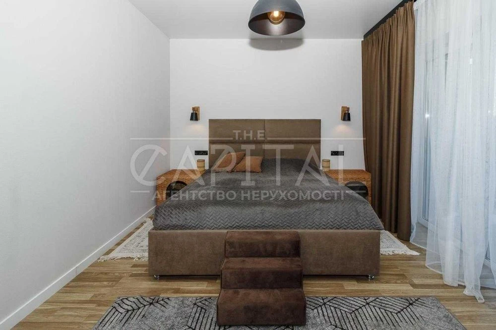 Продаж сучасного дуплексу 150 м² у повній комплектації вул.