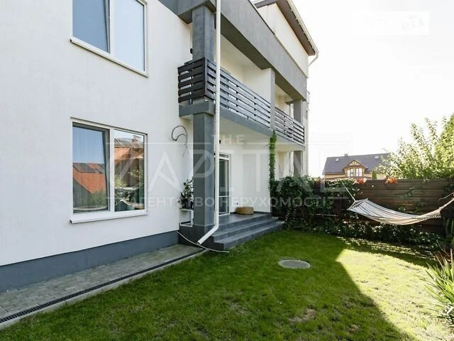 Продаж сучасного дуплексу 150 м² у повній комплектації вул.
