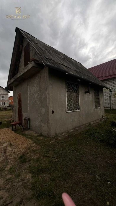 Продам Будинок підзнос в Києві, з ділянкою 6сот Осокорки все