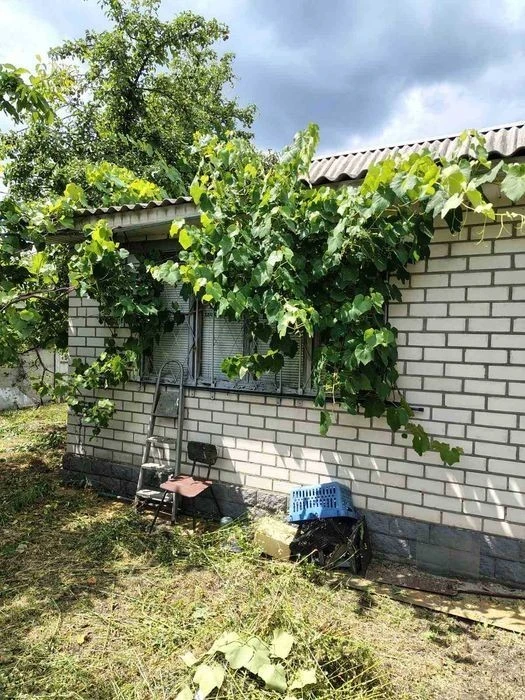 Терміново продам дачу на метро Славутич
