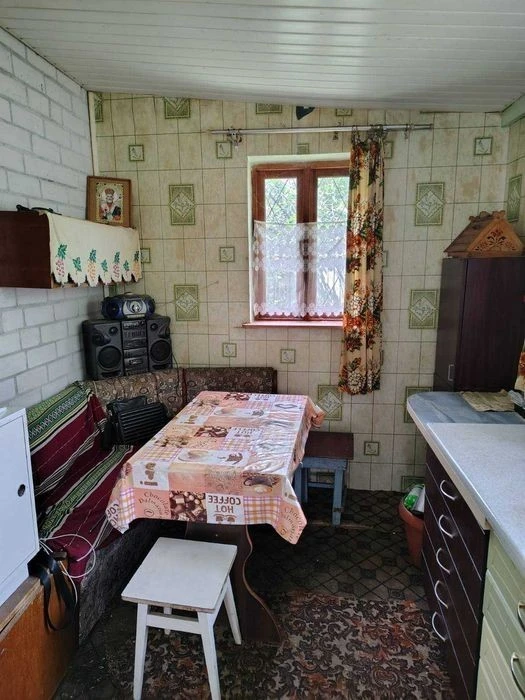 Терміново продам дачу на метро Славутич