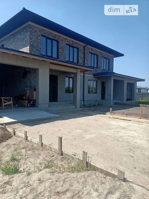 Продаж частини будинку на вул. Святищенська 53, 5 кімнат • I