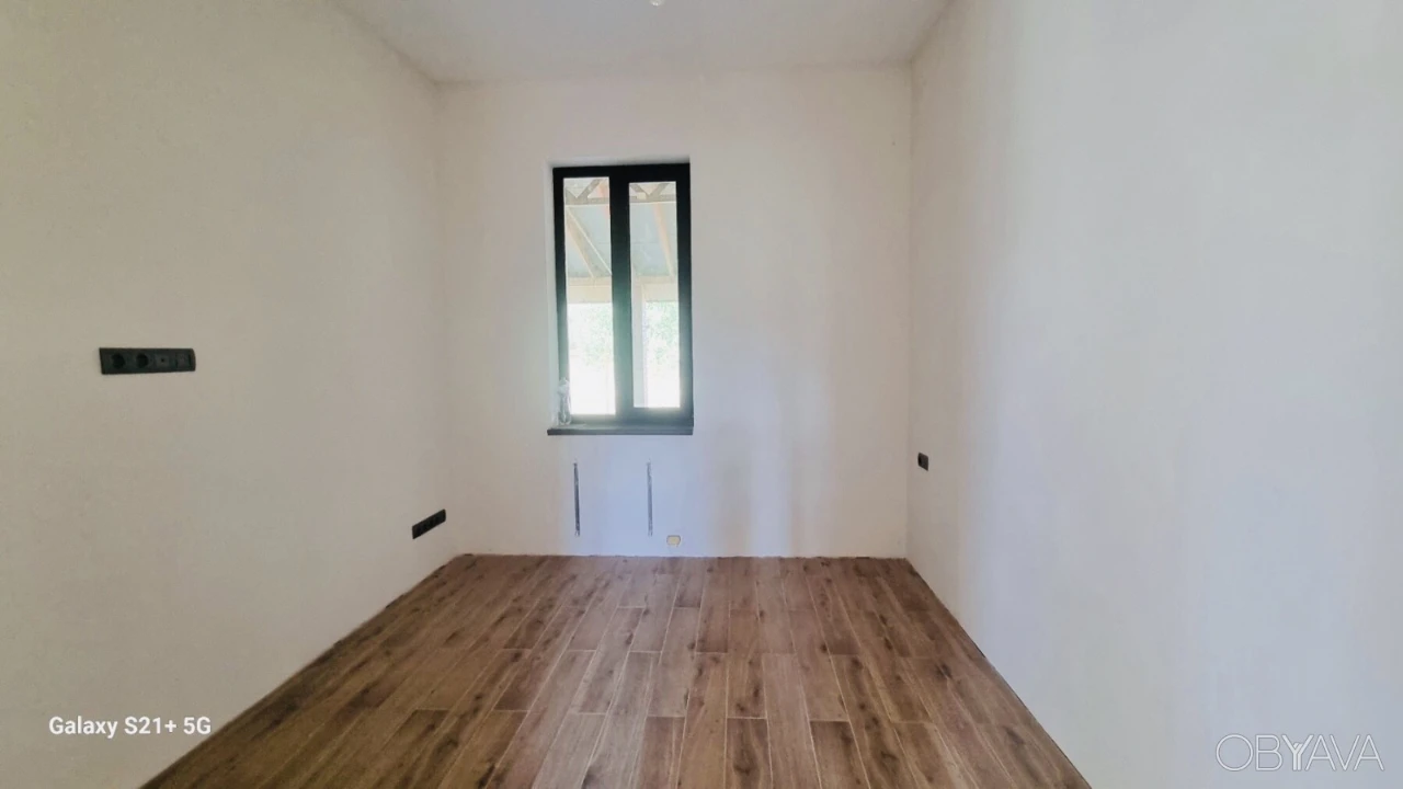 Продам 2 єт.дом 250 кв.м. в КГ Севериновка,Житомирское напра